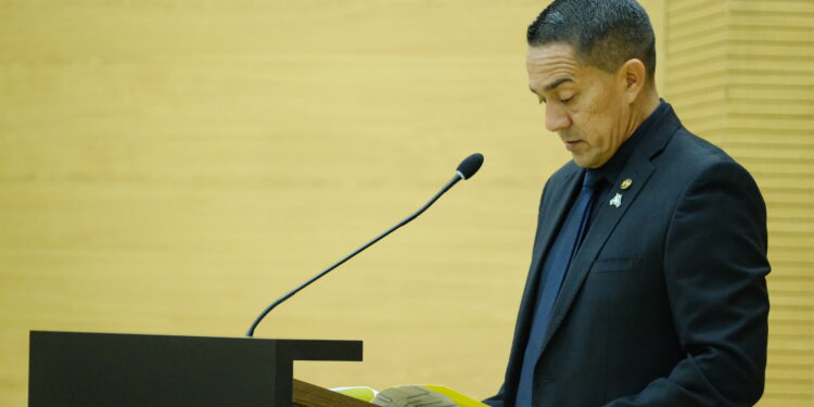 Deputado Eyder Brasil defende isenção de taxas de vistoria para veículos zero quilômetro em Rondônia