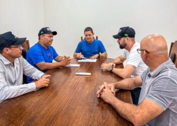 Deputado Nim Barroso reforça parceria com prefeito de Mirante da Serra