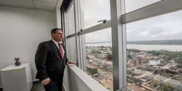 Ex-presidente da Assembleia Legislativa é preso por crime de peculato e lavagem de dinheiro