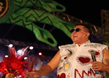 “A voz da Amazônia”: David Assayag se despede do Boi Garantido no Festival de Parintins 2025
