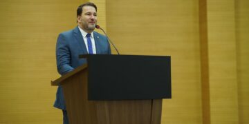Alex Redano tomará posse como presidente da Assembleia Legislativa de Rondônia pela segunda vez e destaca gratidão à família