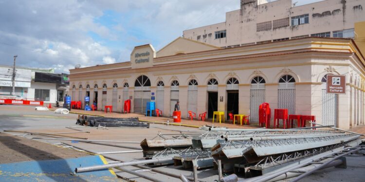 Mercado Cultural já está sendo decorado para o Baile Municipal, a abertura oficial do carnaval em Porto Velho