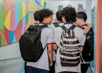 Medidas de saúde garantem proteção de estudantes contra doenças infecciosas na volta às aulas, em Rondônia