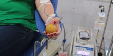 Fhemeron busca parcerias para manter estoque de sangue seguro e divulga horário especial de coleta no Carnaval