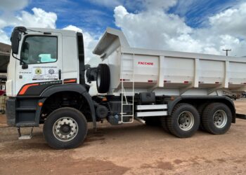 Prefeitura de Porto Velho reforça transporte da produção agrícola e manutenção de estradas rurais