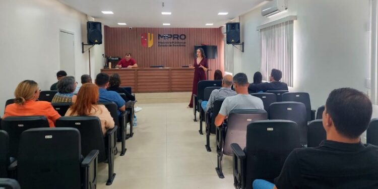 MPRO realiza reunião de alinhamento com Secretários e Procuradora Geral de Rolim de Moura