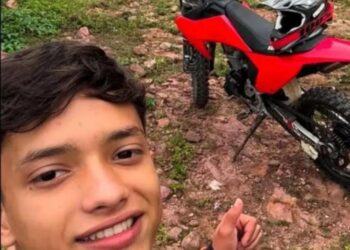 Jovem motociclista morre em acidente durante trilha em Urupá