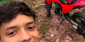 Jovem motociclista morre em acidente durante trilha em Urupá