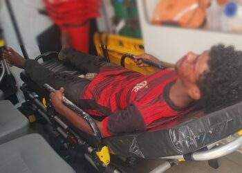 SURRADO: Suspeito é espancado após tentar furtar residência na zona leste