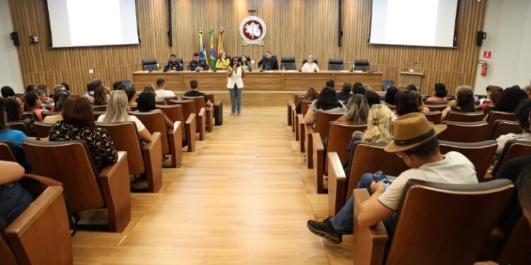 Ministério Público de Rondônia promove reunião sobre segurança nas escolas