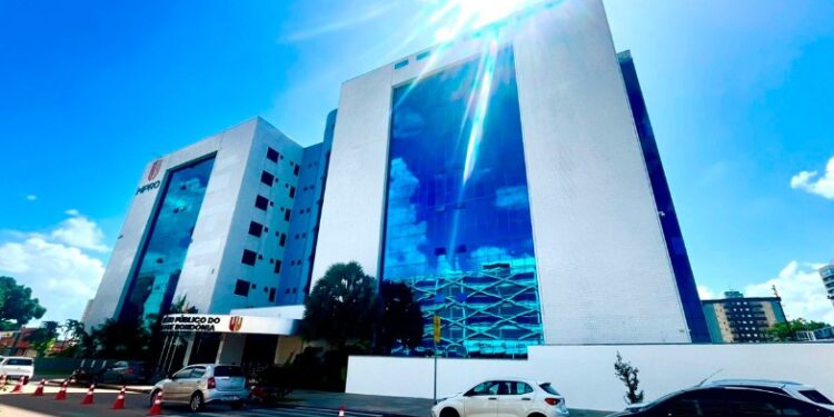 MPRO obtém decisão liminar de indisponibilidade de bens contra ex-prefeito de Ji-Paraná em ação por ato de improbidade administrativa