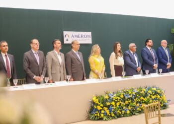 Prefeito Léo Moraes prestigia posse da nova presidente da Ameron e destaca compromisso com a magistratura rondoniense