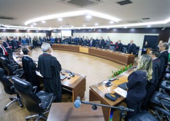 Prefeito prestigia abertura do Ano Judiciário no TJRO e reforça parceria institucional