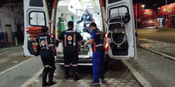 SEGUNDO CASO EM MENOS DE 24 HS: Esposa esfaqueou o marido