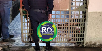 Urgente : Casal é morto em vila de apartamento homem é degolado