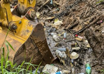 Prefeitura de Porto Velho pede que a população denuncie descarte irregular de lixo e entulho