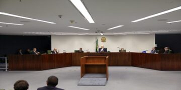 STF restabelece condenação de mulher abordada pela polícia em frente a local de tráfico de drogas