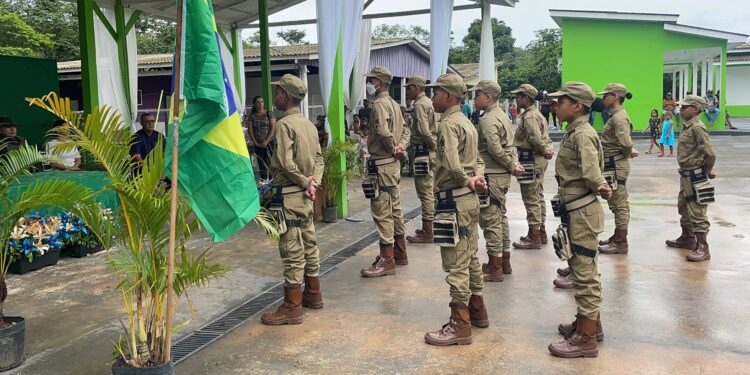 Formatura do 1º Curso de Formação de Soldados Protetores Ambientais Mirins é realizada na Resex Rio Preto Jacundá