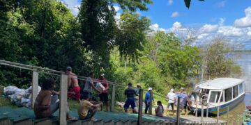 Em apoio ao MAB, Prefeitura de Porto Velho conclui entrega de cestas de alimentos na reserva do Lago do Cuniã