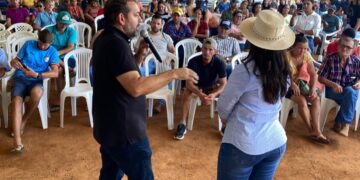 Laerte Gomes entrega implementos agrícolas e anuncia destinação de mais de R$ 1,5 milhão para associações de Nova Brasilândia D’Oeste