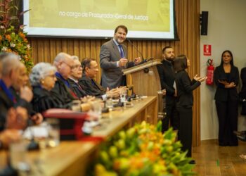Presidente da Assembleia Legislativa prestigia posse do novo Procurador-Geral de Justiça do MP-RO