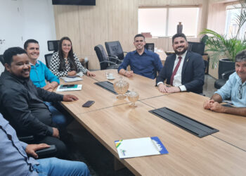 Deputado Jean Mendonça destina recursos para Primavera de Rondônia e fortalece parceria com o prefeito Lucas Nunes e vereadores