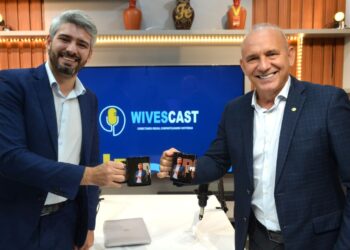 Ezequiel Neiva compartilha sua trajetória e planos políticos em entrevista no WivesCast