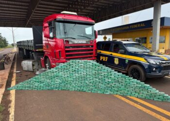 PRF apreende 400 Kg de cocaína em Ponta Porã (MS)