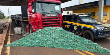 PRF apreende 400 Kg de cocaína em Ponta Porã (MS)