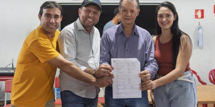 Deputado Cirone Deiró destina recursos para educação em Colorado do Oeste