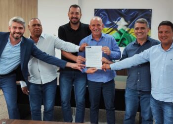 Deputado Ezequiel Neiva assegura mais de R$ 1 milhão para a saúde em Cerejeiras