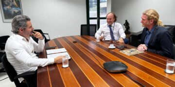Thiago Flores se reúne com presidente do Ibama para discutir ação contra produtores rurais em áreas de conservação de Rondônia