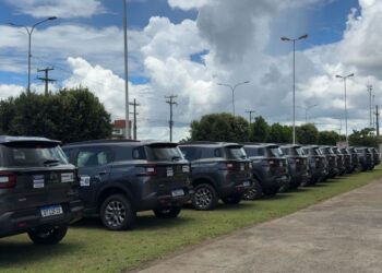 Governo de RO paga mais de R$ 4 milhões e garante compra de 38 veículos para atividades das Apaes no estado