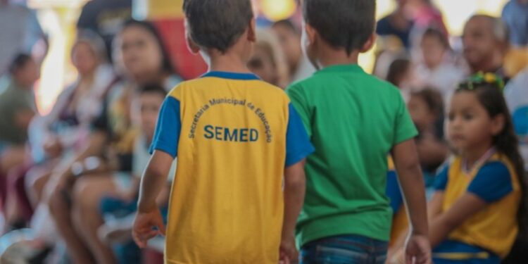 Programa “Unidos pela Educação Inclusiva” vai selecionar voluntários para atuar nas unidades escolares de Porto Velho