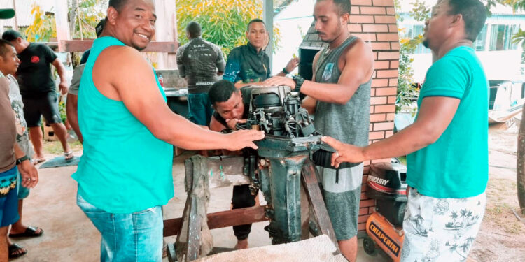 Curso de Manutenção de Motores de Popa incentiva autonomia dos quilombolas de Pedras Negras