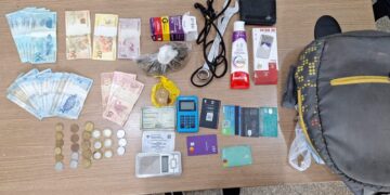 Polícia Militar prende suspeito de tráfico de drogas em bar de Espigão do Oeste