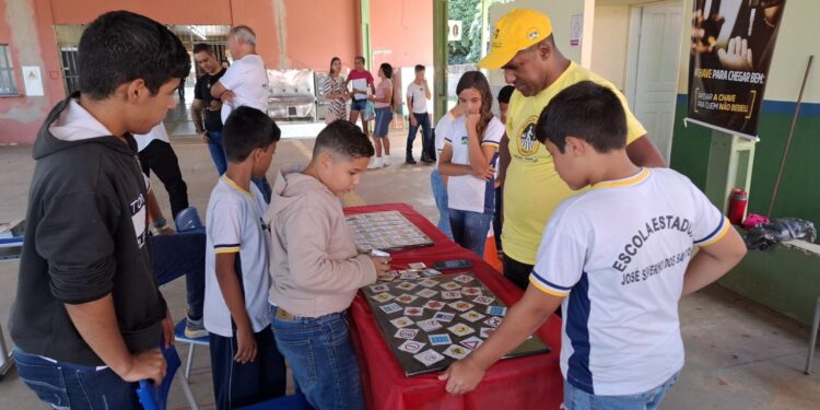 Serviços e educação para o trânsito são realizados pelo Detran-RO em ação no Cone Sul