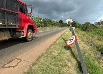 Após ataque a tiros, outro radar é derrubado na BR-364
