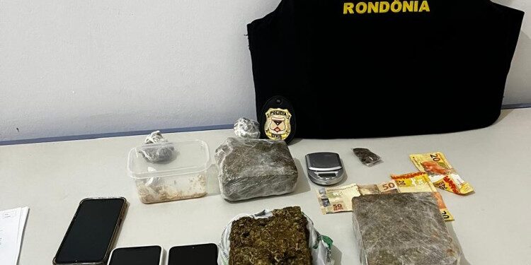 Perseguição Policial em Alta Velocidade Termina com Prisão e Apreensão de Drogas