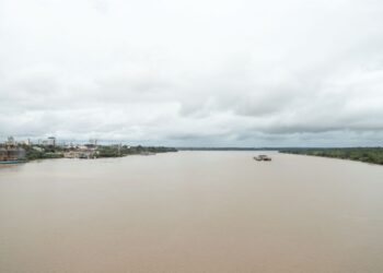 Rio Madeira chega à cota de emergência e Defesa Civil intensifica trabalho