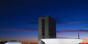 Câmara vai debater neste semestre se aumenta número de deputados ou redistribui vagas entre estados