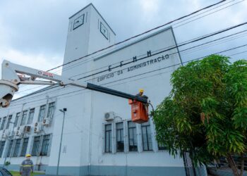 Prefeitura vai instalar iluminação especial em monumentos históricos em alusão à campanha nacional Março Azul 2025