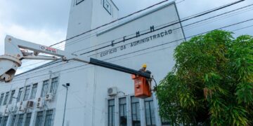 Prefeitura vai instalar iluminação especial em monumentos históricos em alusão à campanha nacional Março Azul 2025