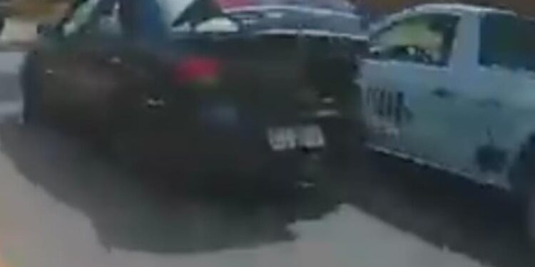 Trabalhador morre atropelado dias após perder esposa e filhos em acidente de trânsito; veja vídeo