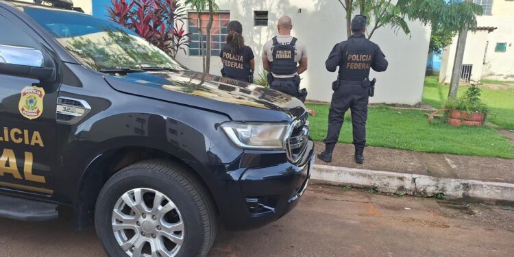 PF combate organização criminosa que fraudava documentos de servidores públicos do estado de Rondônia