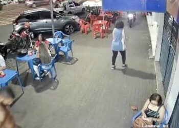 A última gelada: homem é morto enquanto tomava cerveja em bar; veja vídeo