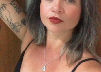 Mulher é assassinada a tiros suspeita-se que o crime seja passional