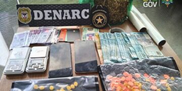 POLÍCIA CIVIL REALIZA PRISÃO EM FLAGRANTE POR TRÁFICO DE DROGAS 