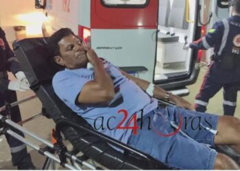 Idoso é ferido com facada no pescoço após negar dinheiro a amigo