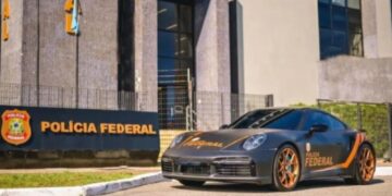 Porsche de R$ 1,5 milhão vira viatura da PF em Santa Catarina